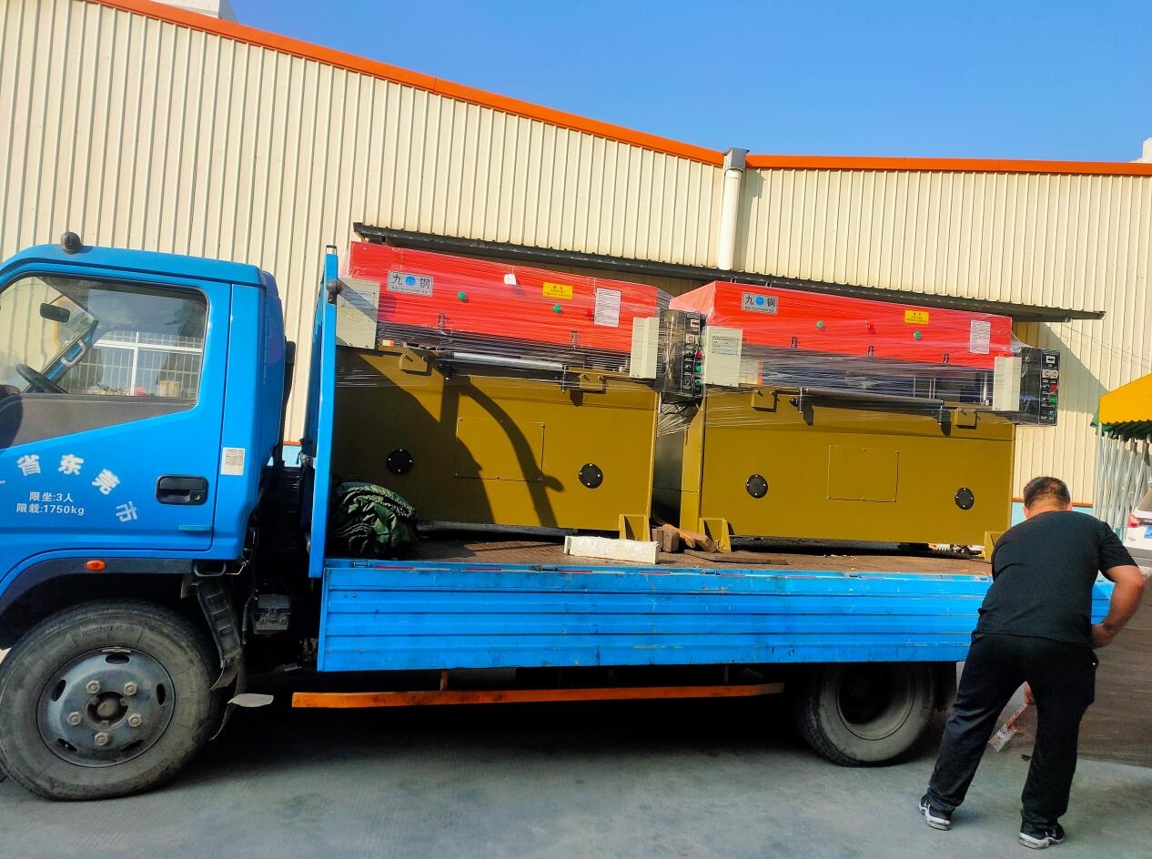 裁斷機的潤滑是非常重要的項目之一